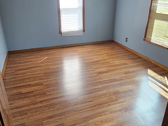 3rd image of 205 Bassett St #2