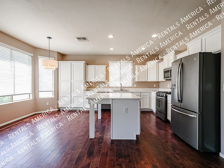 16869 S 30th Ave — Photo 21