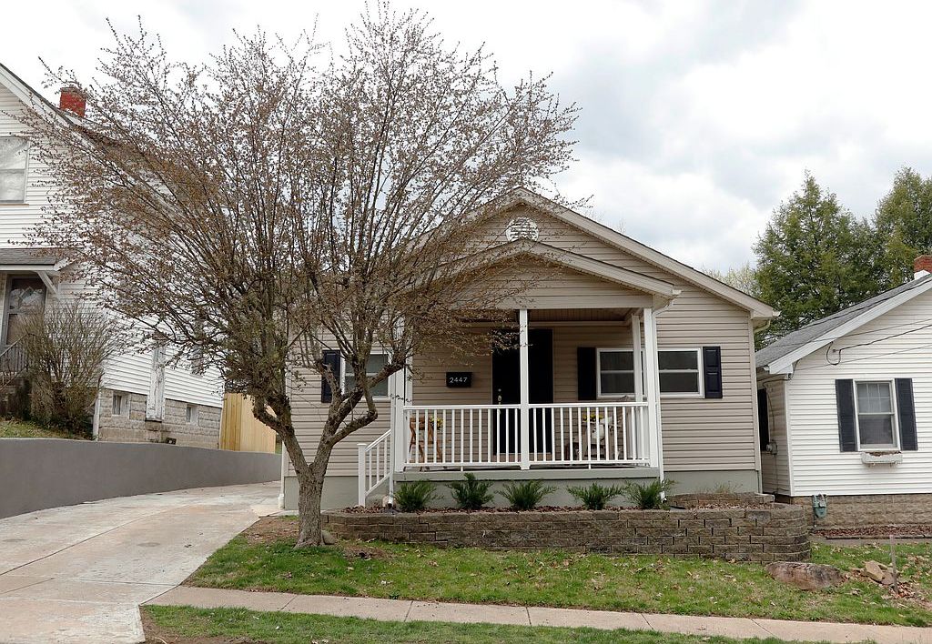 Real estate listing image
