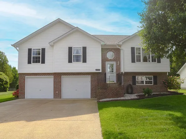 22160 Goldenrod Dr, Great Mills, MD 20634