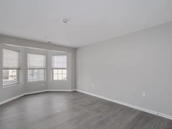 227 W 4th St #2A, Wilmington, DE 19801