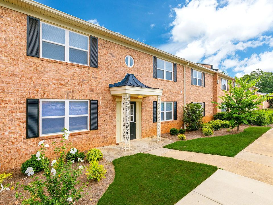 1st image of 2905 Arrowhead Dr #6eca82c34