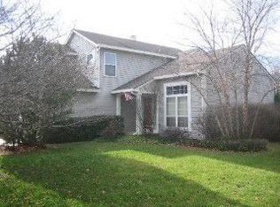 952 Tallgrass Dr, Bartlett, IL