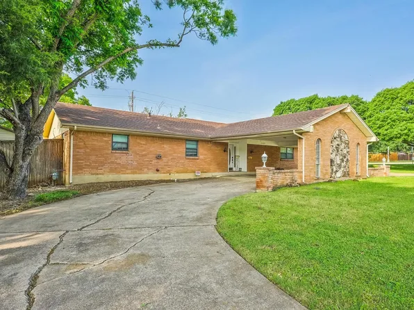 1109 Jordan Dr, Grand Prairie, TX 75050