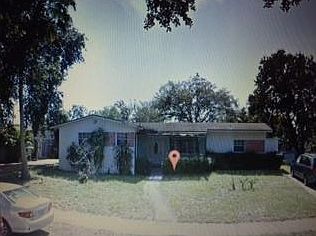 1st image of 17410 NE 12th Ct