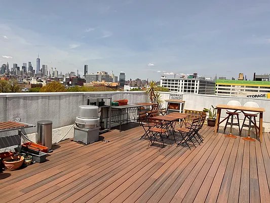 Rented by Compass | media 32