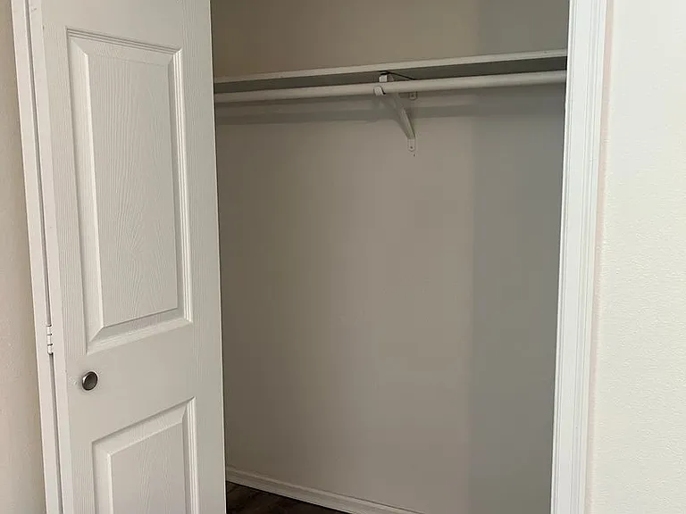 4397-4399 W Rose Hill Ct — Photo 21