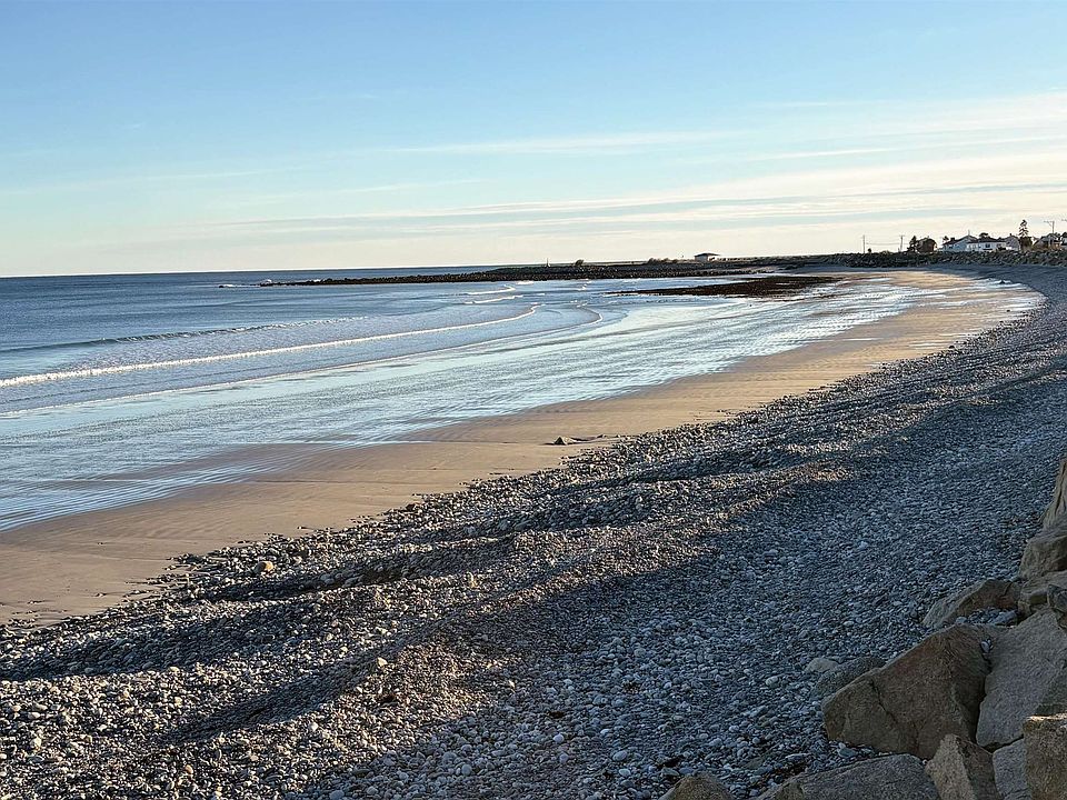 2nd image of 1591 Ocean Boulevard