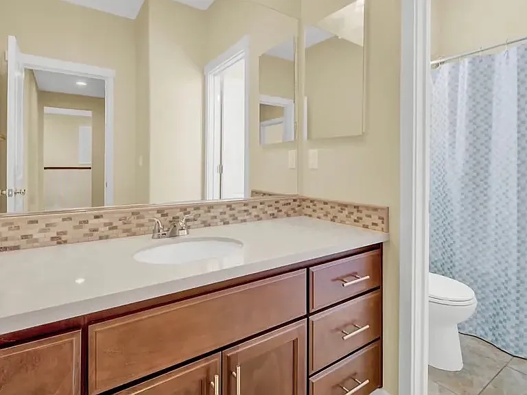 394 Huntsville Ct — Photo 5