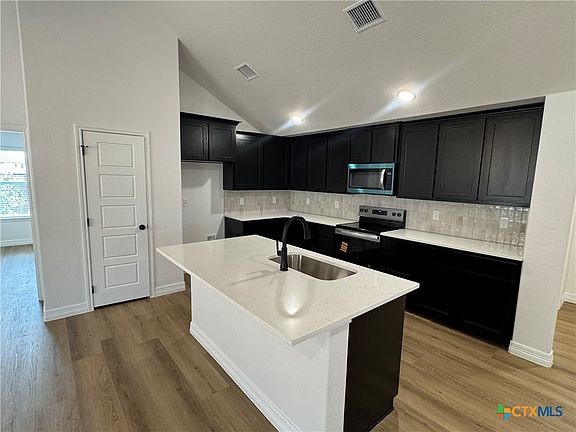 2nd image of 4905 Miranda Dr