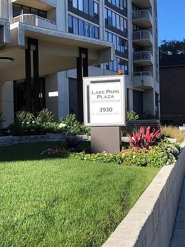 1st image of 3930 N Pine Grove Ave APT 2610
