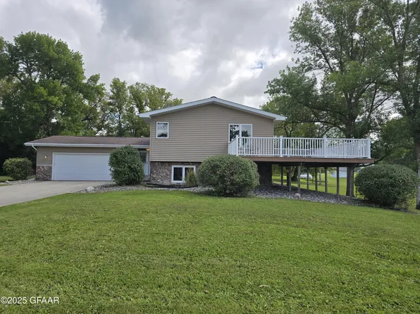 407 S 2nd St, Fisher, MN 56723