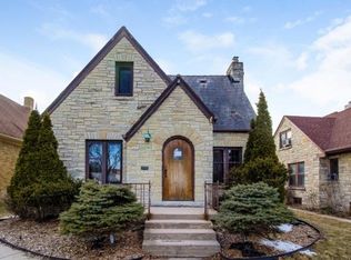 3605 N 49th St, Milwaukee, WI