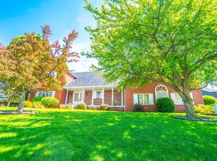 2615 Queens Ln, Dyer, IN 46311