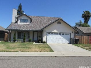 3831 Prince George Ln, Riverbank, CA 95367