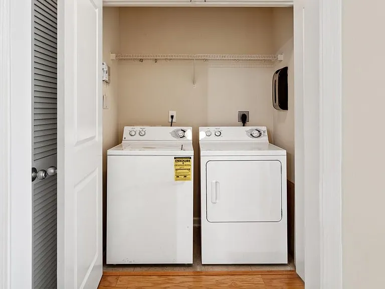 821 Ralph McGill Blvd NE #2410 — Photo 7