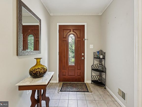 4th image of 1533 Malvern Hill Pl