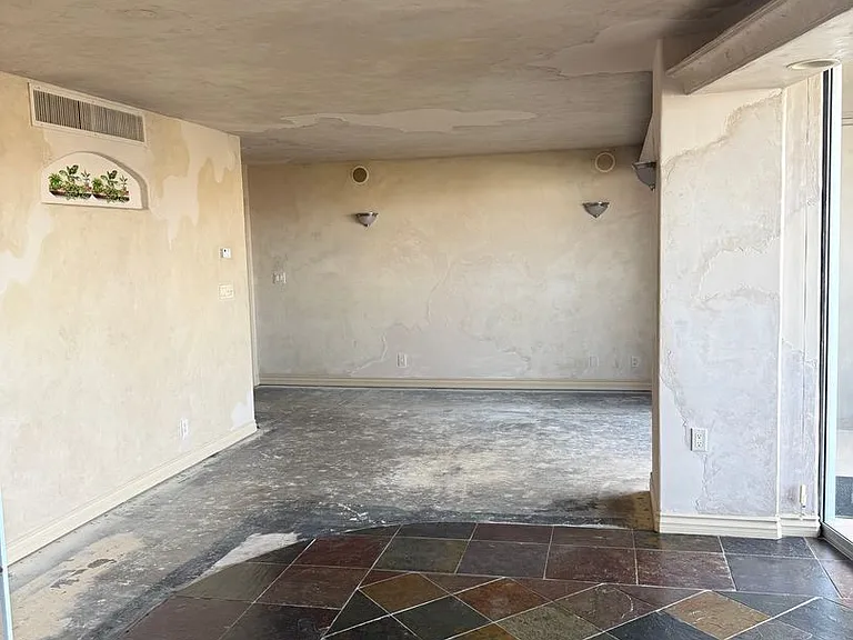 100 N Arlington Ave #16 — Photo 11