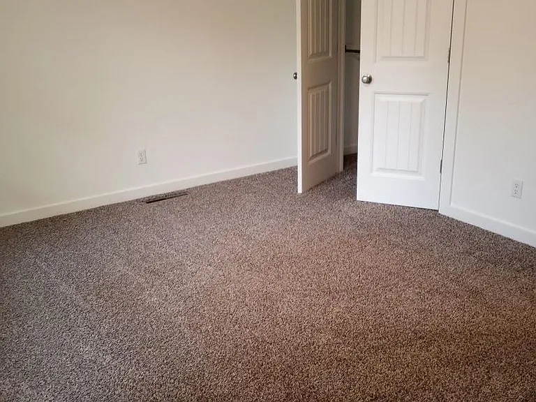 1261 S Plaza Ave — Photo 8