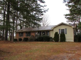 343 Mount Ararat Rd, Clarksville, VA 23927