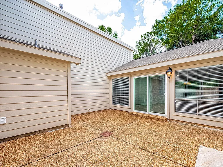 1623 Cherry Ridge Dr — Photo 44