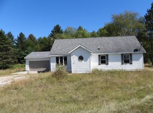 1120 N Star City Rd, Lake City, MI 49651