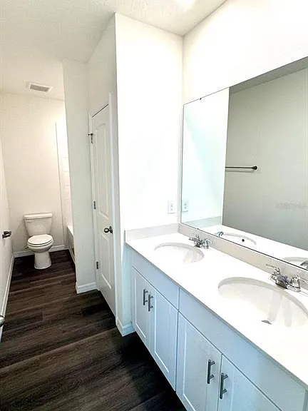 11170 E Bay St — Photo 25