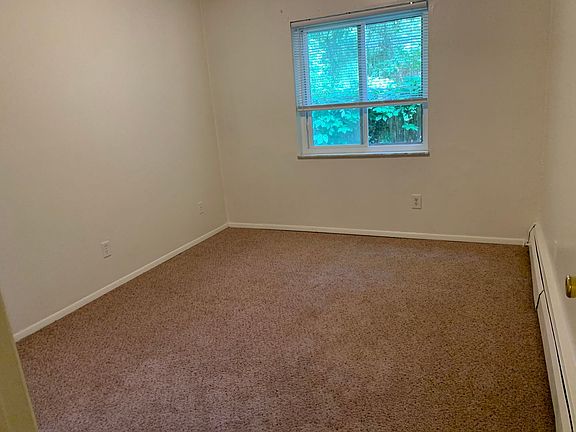 2nd image of 644 Probasco St #12
