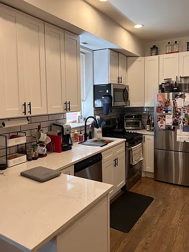 1649 N Paulina St #2R Photo 1