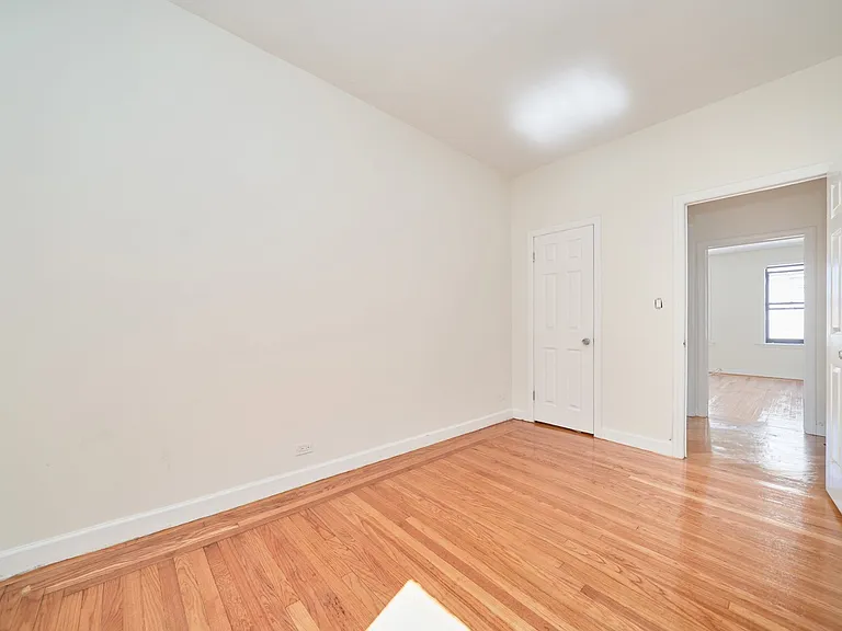 370 Fort Washington Ave #403 — Photo 6