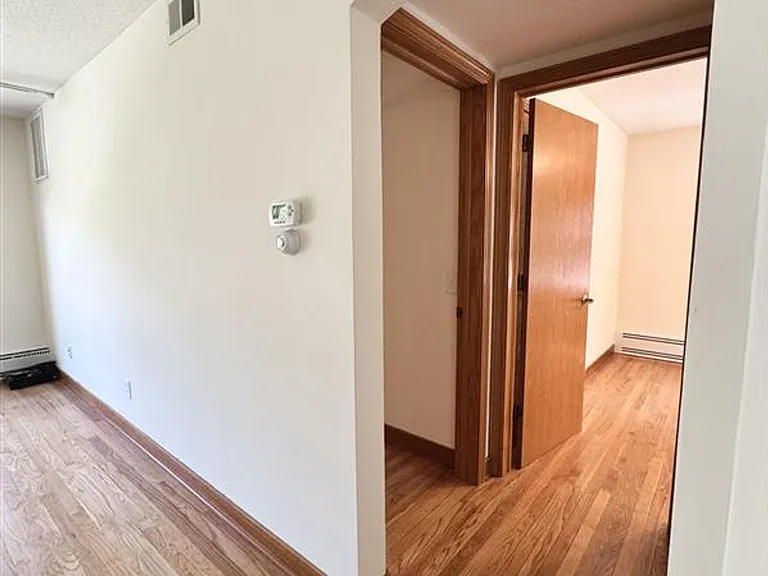 3118 Harvey St #2 — Photo 6