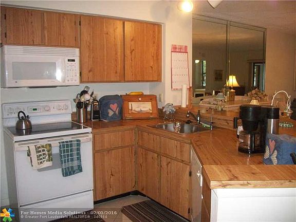 3rd image of 2215 Cypress Island Dr APT 208
