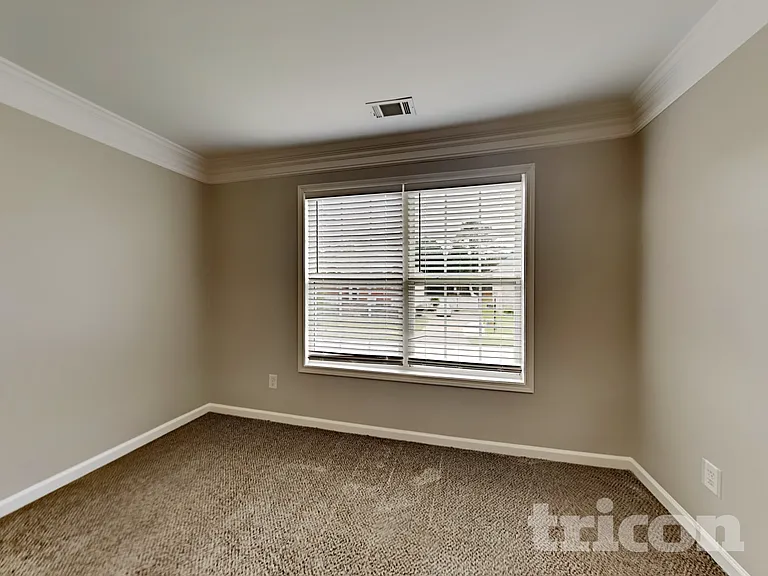 4311 Glen Heights Way — Photo 19