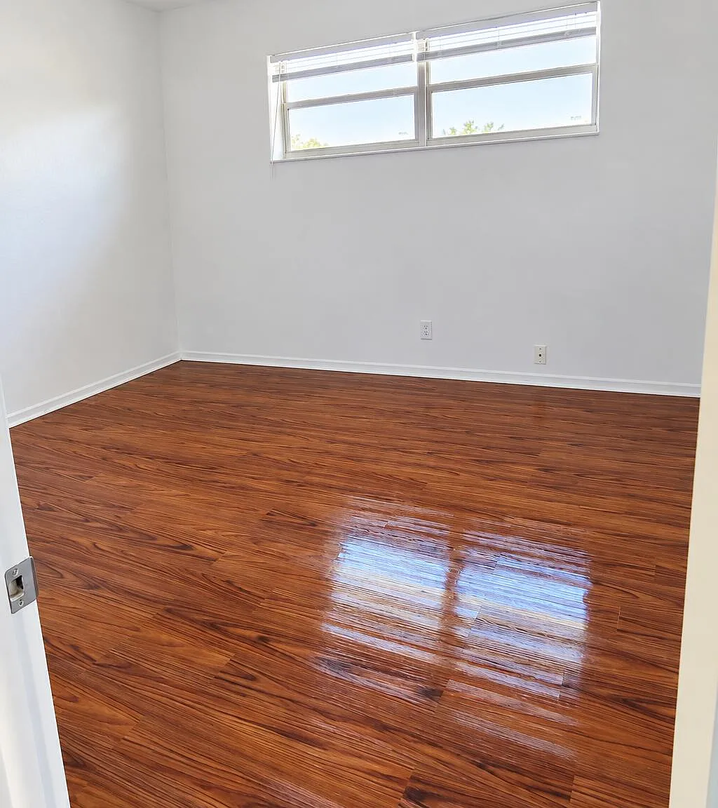 1 bed, 1.0 bath, 700 sqft, $1,600 — Photo 3