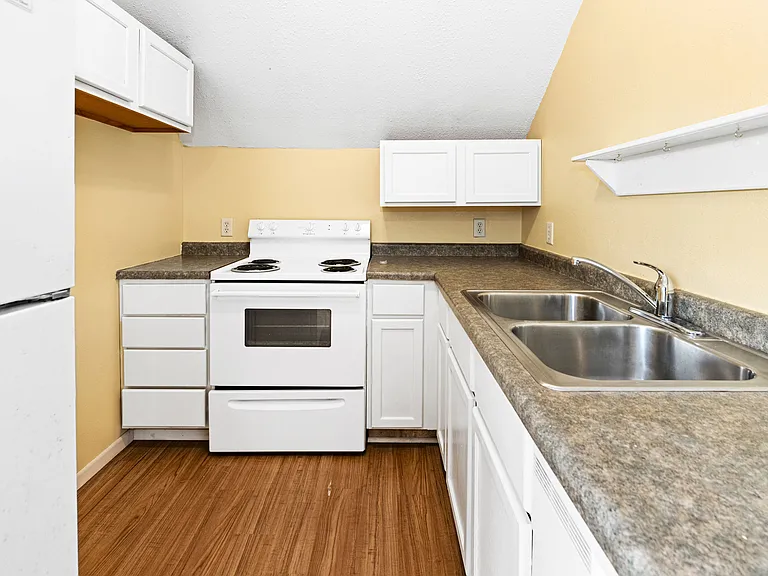 315 N 14th Ave E #1 — Photo 25