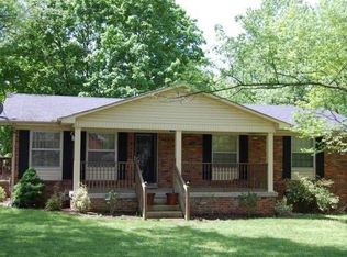 901 Red River Rd, Gallatin, TN 37066
