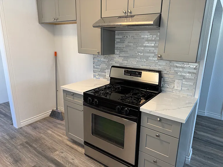 5023 N Jenifer Ave — Photo 9