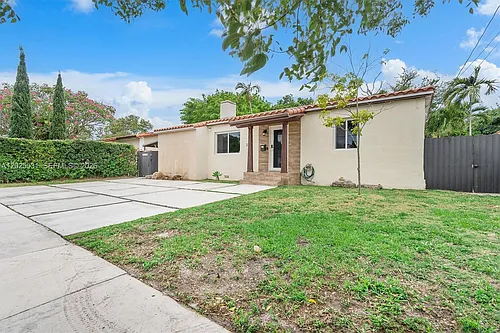 3951 SW 2nd Ter Photo 1