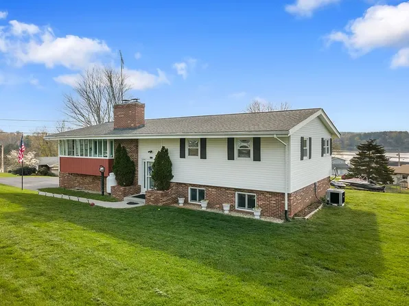 4858 Barton Dr, Dublin, VA 24084