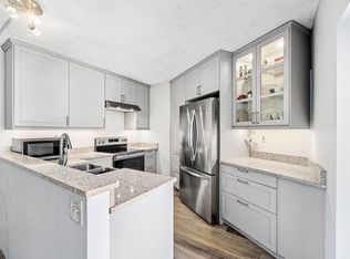 3827 Victoria Drive, West Palm Beach, FL 33406