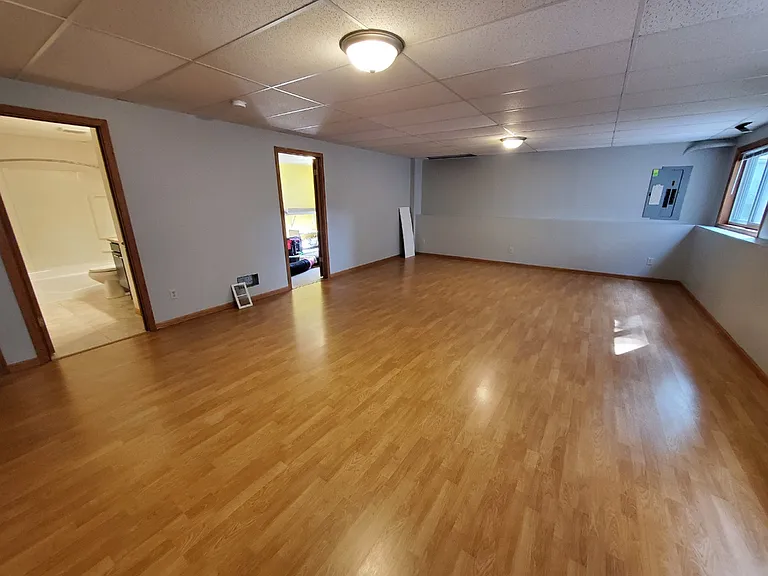 874 22nd Ave SE — Photo 15