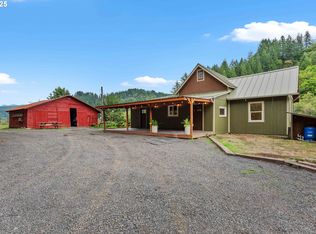 769 Deans Creek Rd, Reedsport, OR 97467