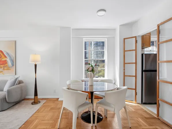345 East 52nd Street image 1 of 10