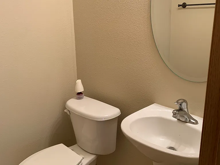 435 Cedar Pl — Photo 17