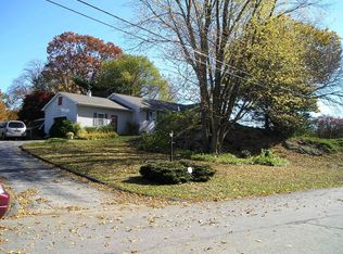 23 Pine St, Norwich, CT 06360