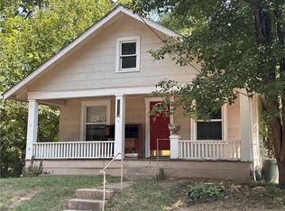 1717 Bristol Ave, Kansas City, MO 64126