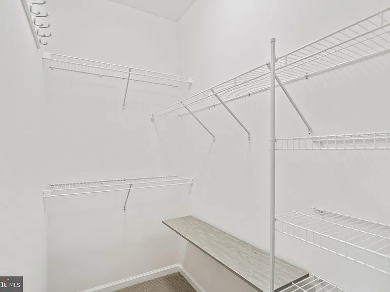 7305 Summit Rock Rd — Photo 18