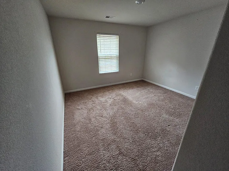 65 Windbreak Ln — Photo 13