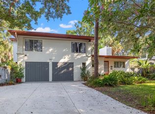 262 Driftwood Rd SE, Saint Petersburg, FL 33705