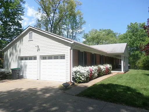 11708 Harvestdale Dr — Photo 20